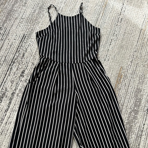 Moa Moa Women's Jumpsuit with Pockets - Size Medium - Picture 1 of 9